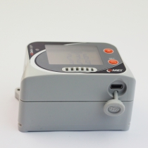 Temperature, humidity and CO2 data logger with built-in sensors