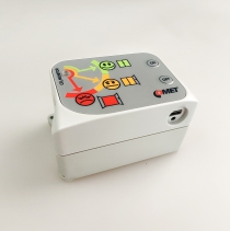CO2 monitor with built-in carbon dioxide sensor